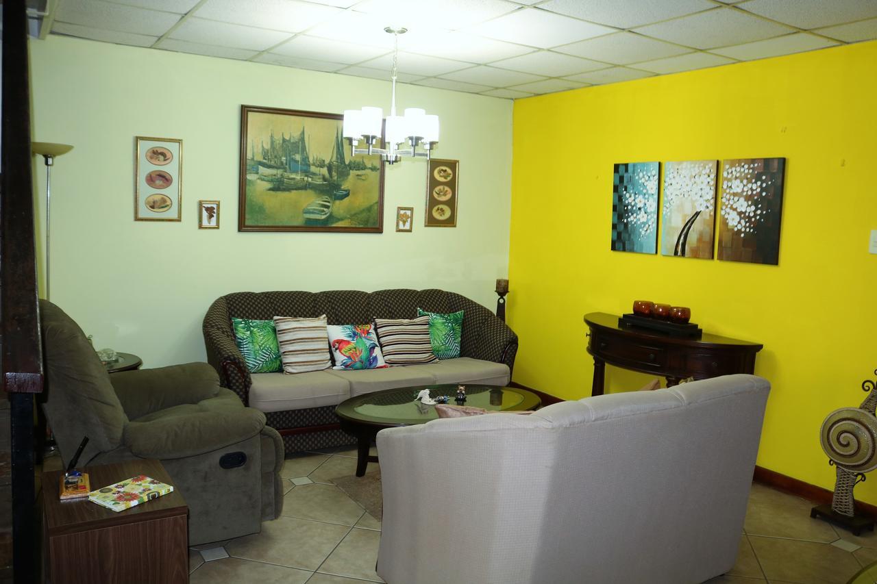 The Illiers Bed and Breakfast Port of Spain Exteriör bild